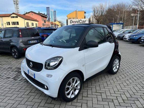 smart fortwo 70 1.0 twinamic cabrio Youngster