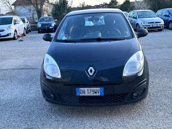 Renault Twingo 1.2i cat Easy Chic OK NEOPATENTATI