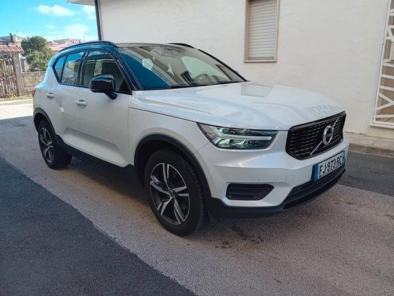 Volvo XC40 D4 AWD Geartronic R-design