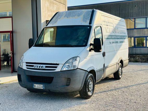 IVECO DAILY 2.3 DIESEL 2008