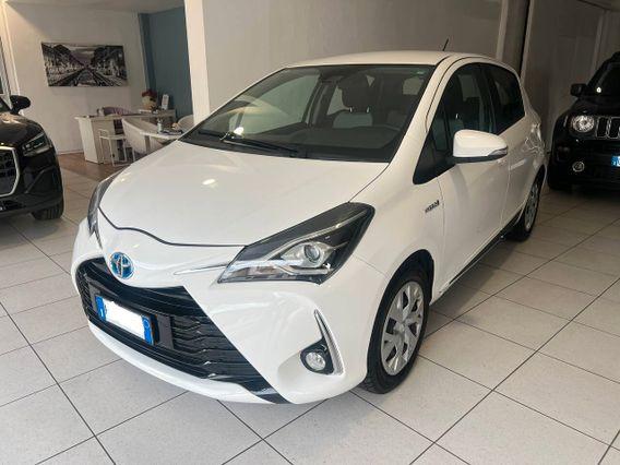 Toyota Yaris 1.5 Hybrid 72cv Business - 2019