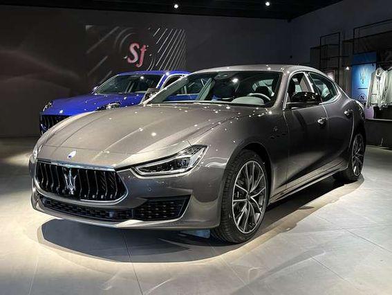 Maserati Ghibli GT Hybrid 330 CV Ultima