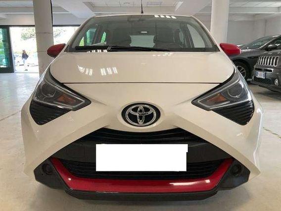Toyota Aygo Aygo 5p 1.0 x-play CONNECT 72cv **RETROCAMERA**