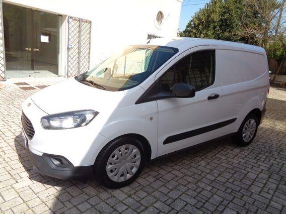Ford Courier 1.5 tdci 75 cv € 6