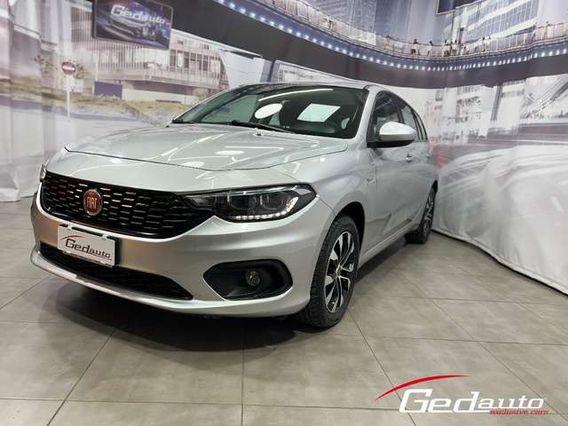 Fiat Tipo 1.3 Mjt S&S SW Mirror LED NAVI UCONNECT