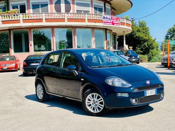 Fiat Punto 1.2 anno 2015 km 100,000 ok neopatentati ! ! !