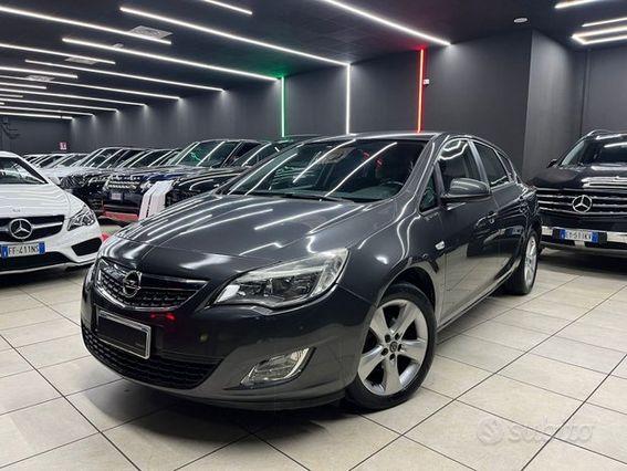 Opel Astra 1.4 benzina 100CV 5p Elective km 68.000