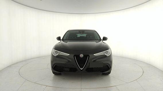 Alfa RomeoStelvio 2.2