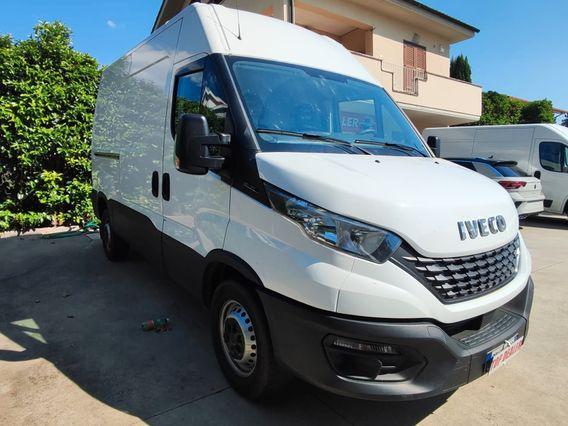 IVECO DAILY 35S12 L1 H1