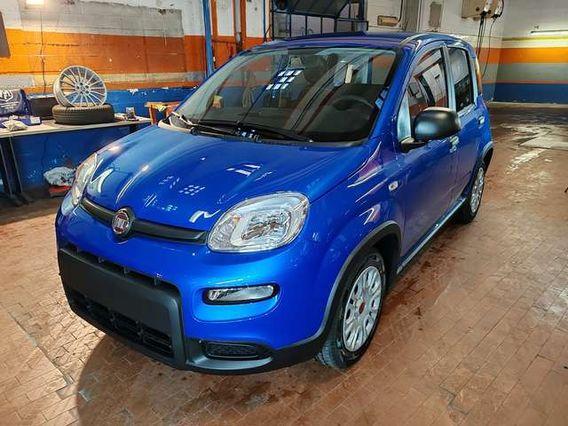 Fiat Panda 1.0 Hybrid 70cv Radio Bluetooth 36 Rate da 177,95