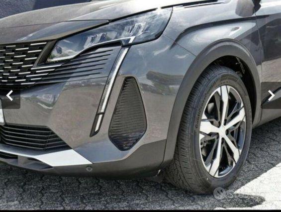 Peugeot 3008 180cv PureTech AllurePack nuova 2021