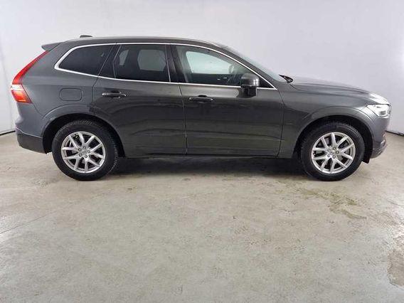 VOLVO XC60 B4 D AWD Geartronic Business Plus