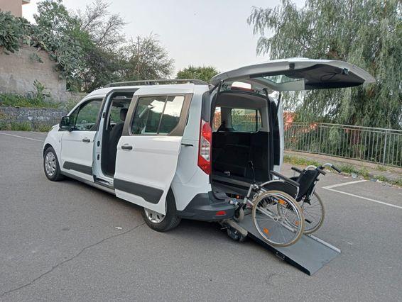 Ford Tourneo Connect Pianale ribassato con rampa disabili in carrozzina