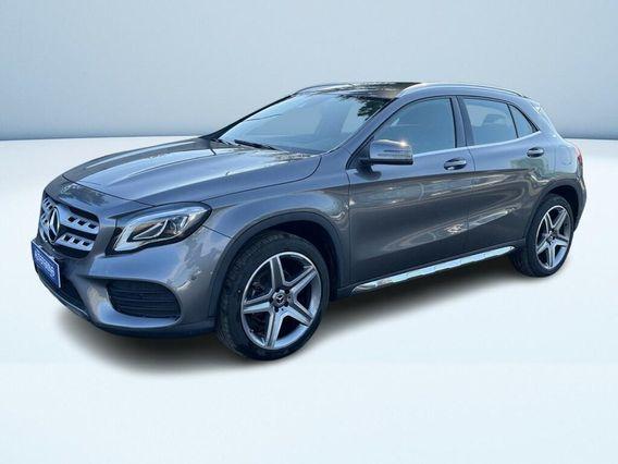 Mercedes GLA 200 200 D Premium 7G-DCT