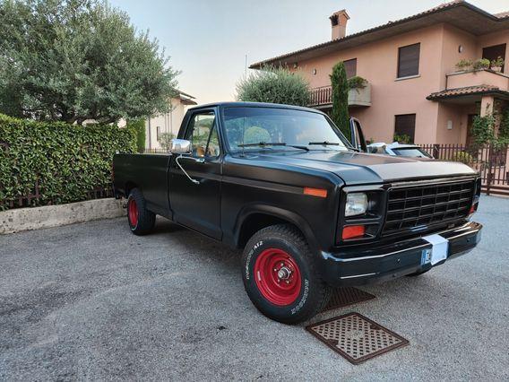 FORD F100 1981