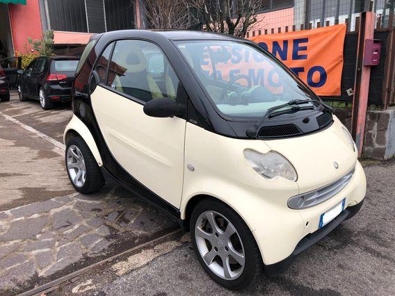 Smart ForTwo 700 coup&amp;amp;amp;eacute; pulse (45 kW)