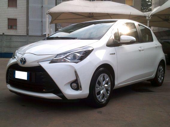 Toyota Yaris 1.5 Hybrid 5 porte Business *PREZZO PROMO*