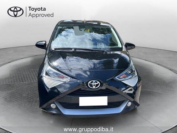Toyota Aygo II 2018 5p 5p 1.0 x-fun 72cv