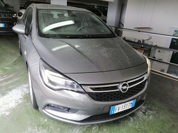 Opel Astra 1.6 CDTi 136CV 5 P DINAMIC VENDUTA