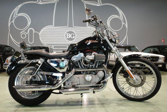 Harley-davidson 883 Sportster Custom