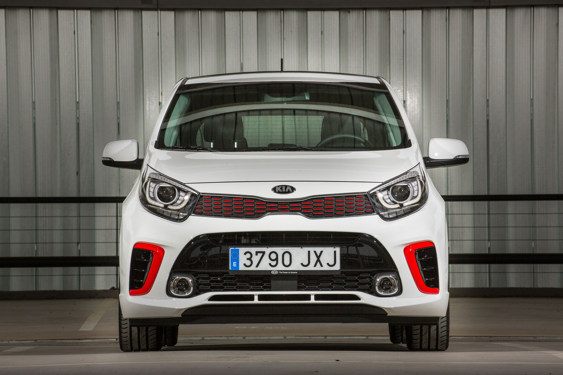 Kia Picanto XLine prezzo, dimensioni e scheda tecnica
