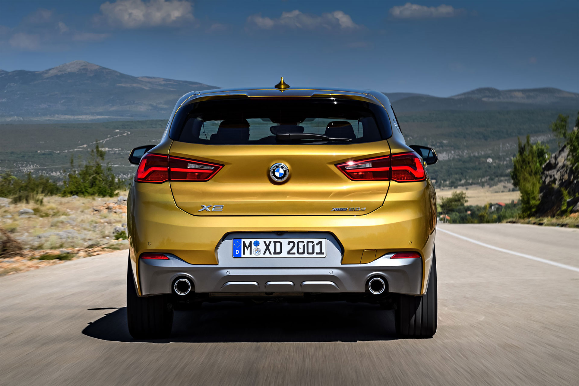 BMW X2 prezzi, dimensioni e scheda tecnica